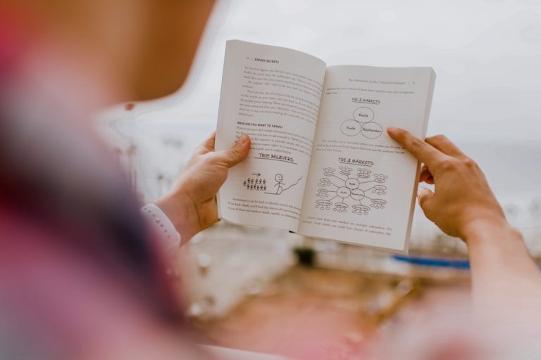 Le dictionnaire des rêves: Comment se souvenir de vos rêves